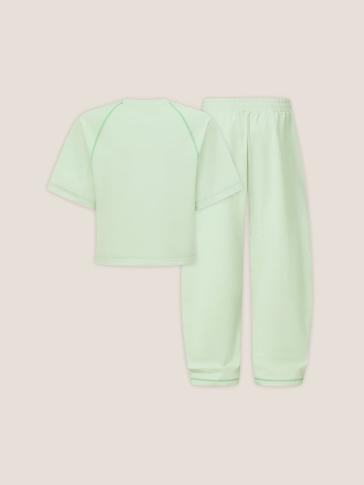 Conjunto deportivo corto Cloud
