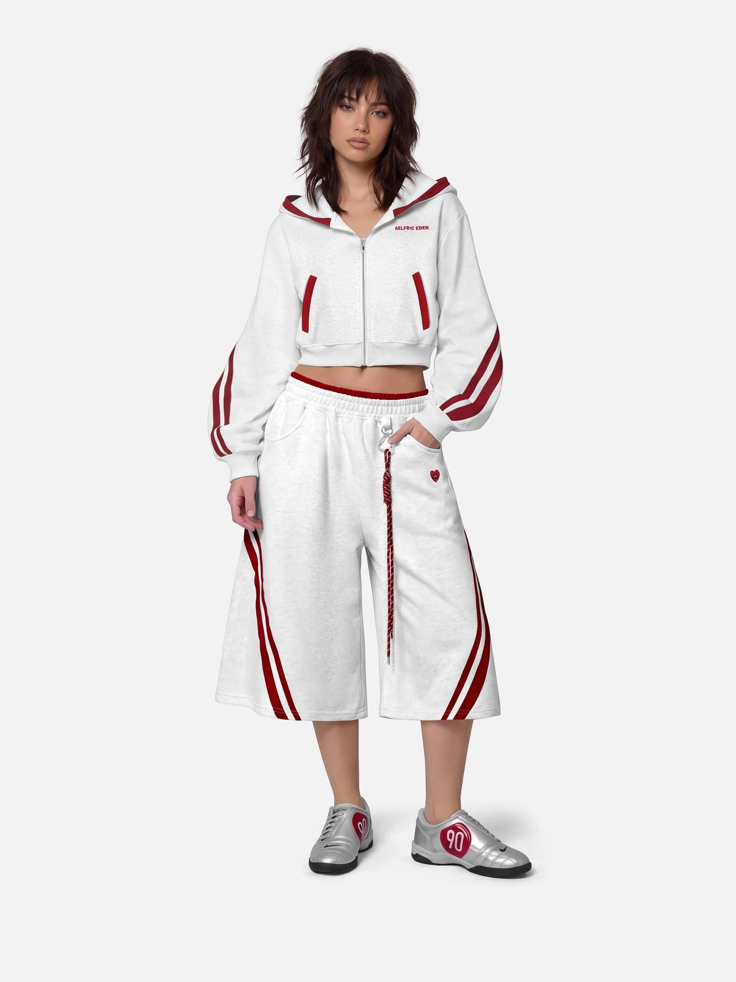 Sudadera con capucha y cremallera Aelfric Eden con rayas de contraste y corte corto.