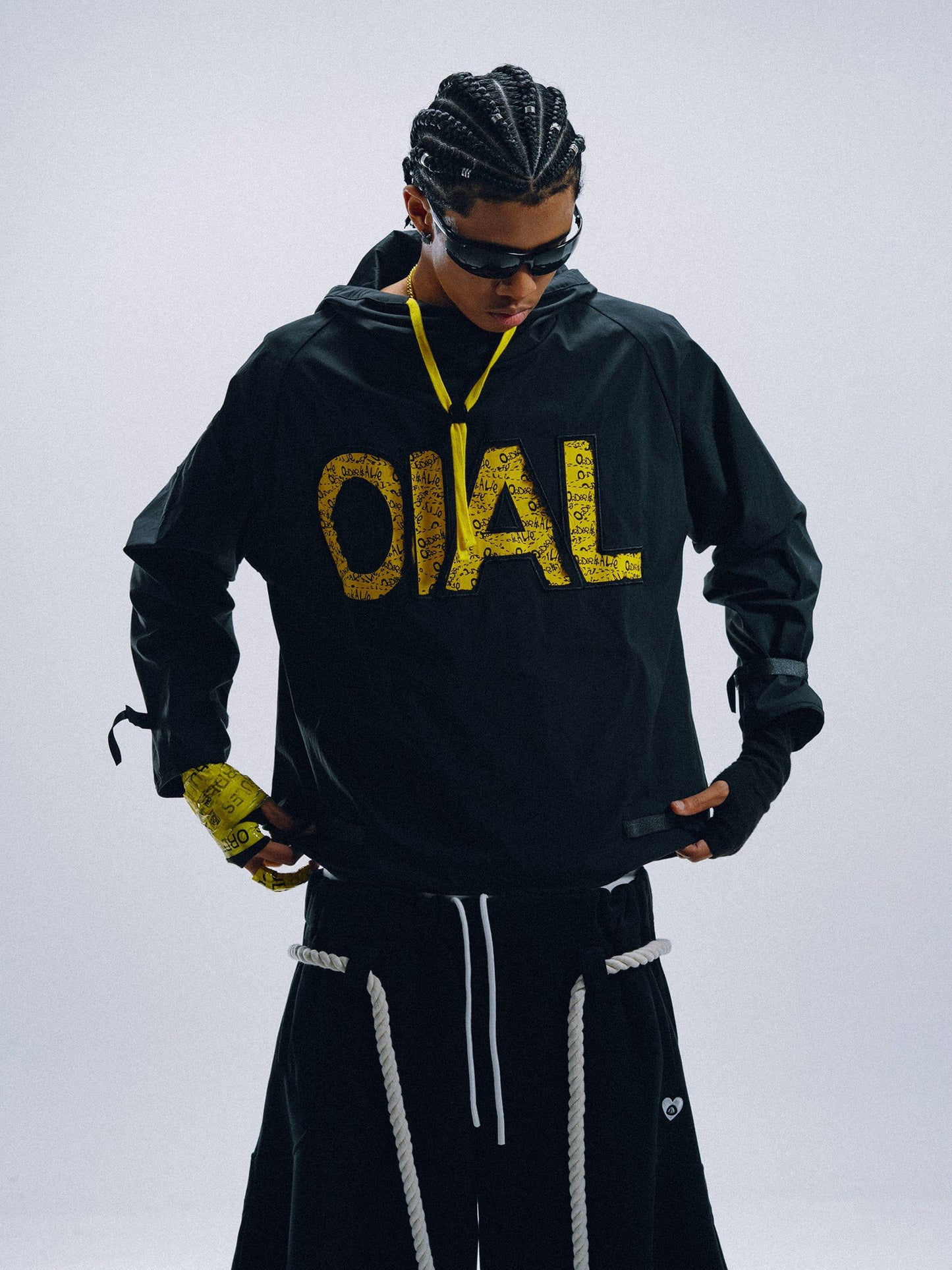 [COMPLEXCON] Sudadera con capucha de Cordura OIAL con cierre desprendible