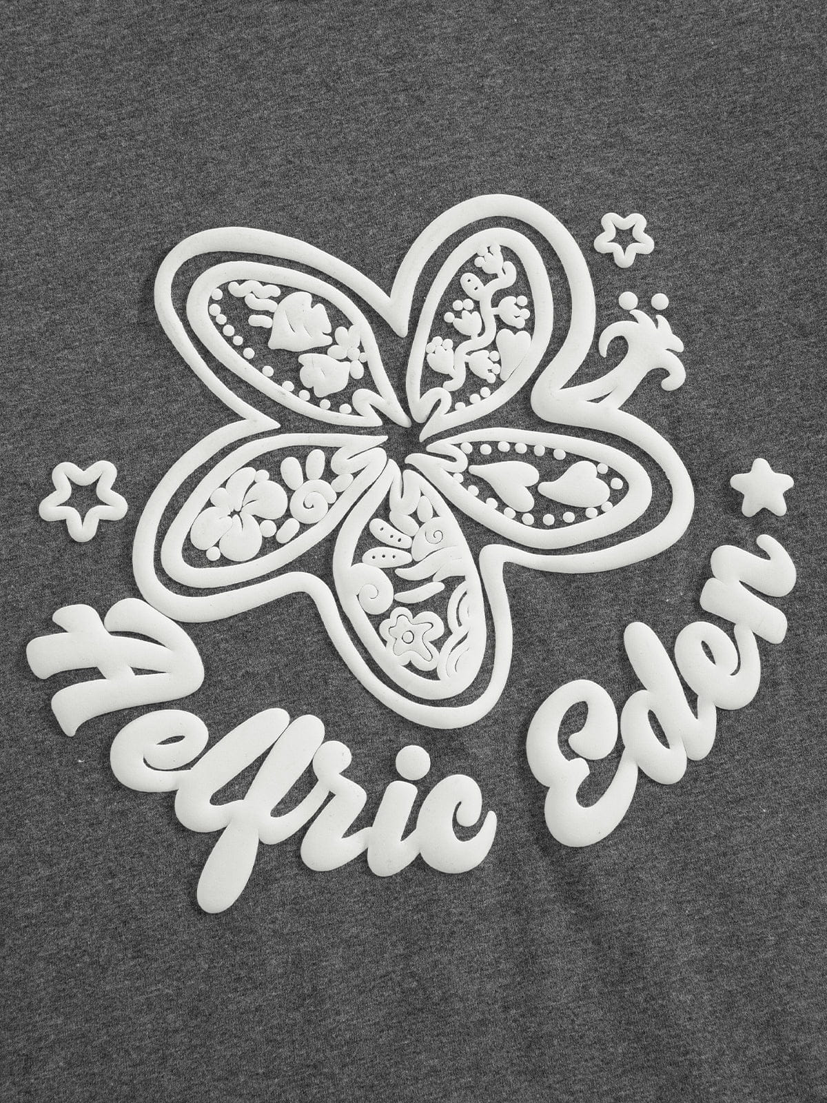 Aelfric Eden Baby-T-Shirt mit Blumenmuster
