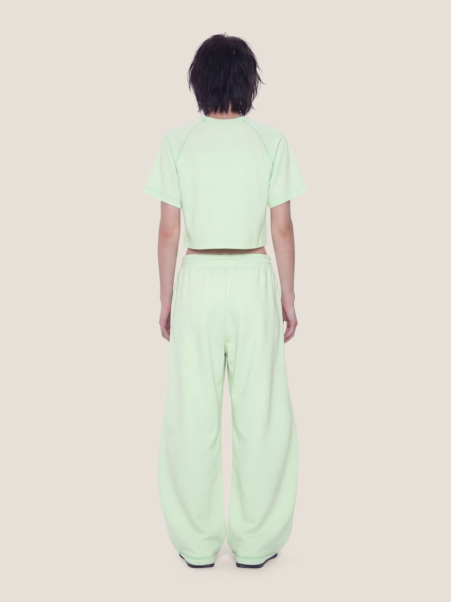Conjunto deportivo corto Cloud