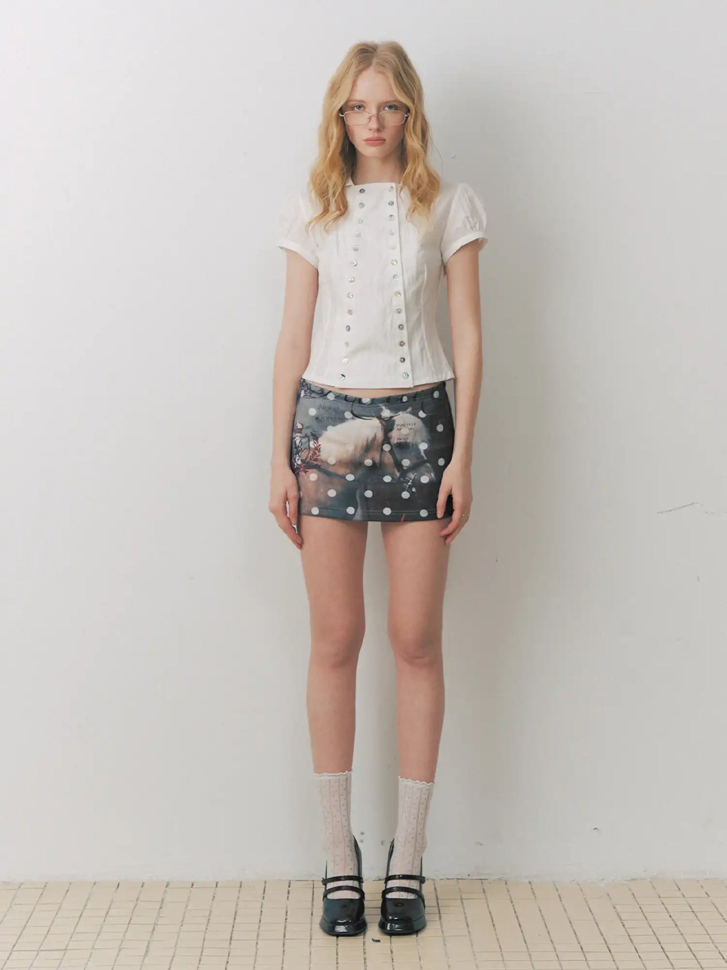 Shell Buttons Front Puff Sleeve Shirt