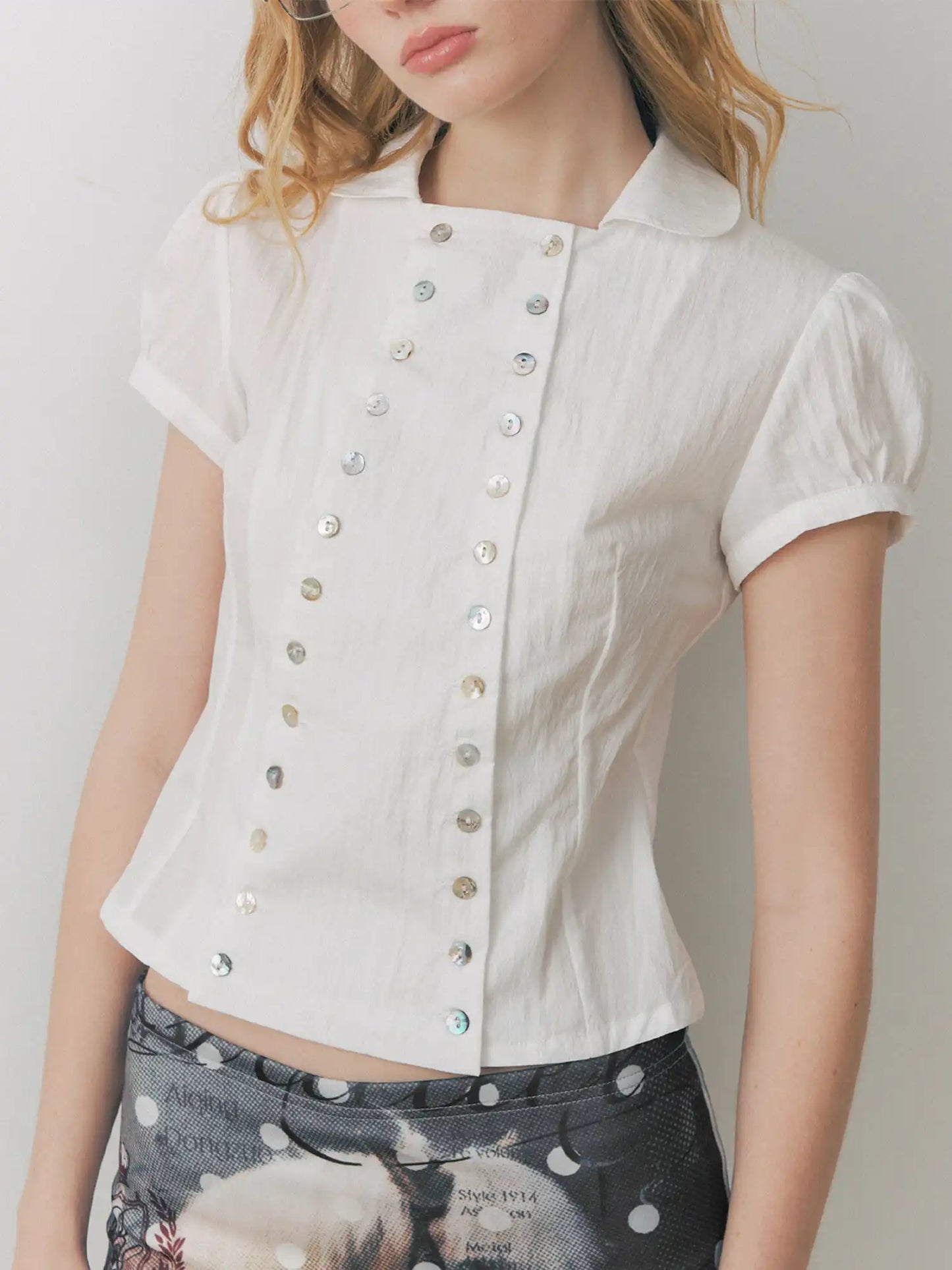 Shell Buttons Front Puff Sleeve Shirt