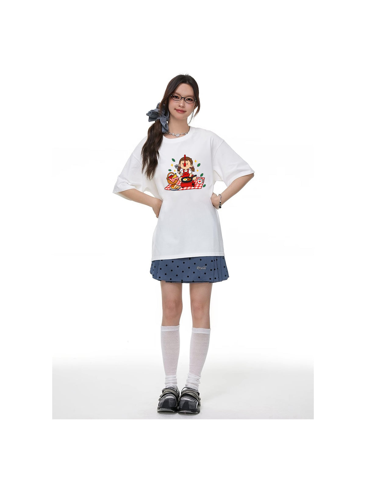 Holiday Feast Cartoon Graphic T-Shirt product image