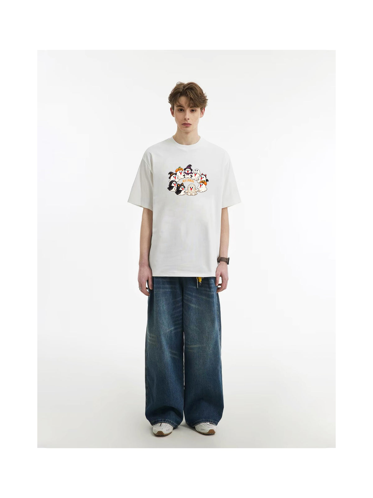 Lucky Cat Party Graphic T-Shirt product image