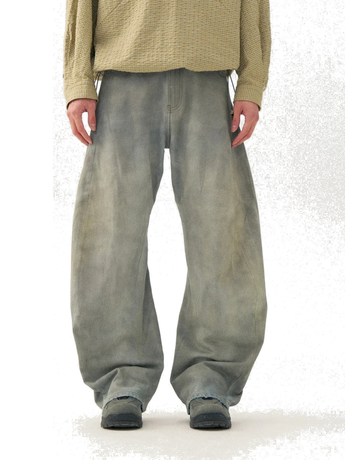 Men’s Curved-Leg Vintage Jeans product image