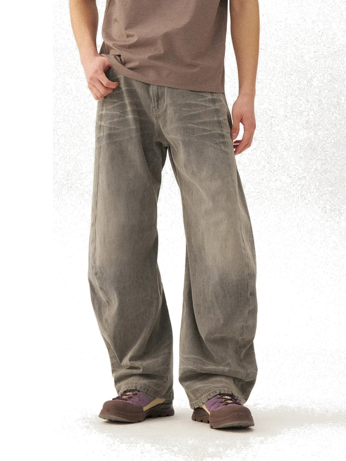 Men’s Curved-Leg Vintage Jeans product image