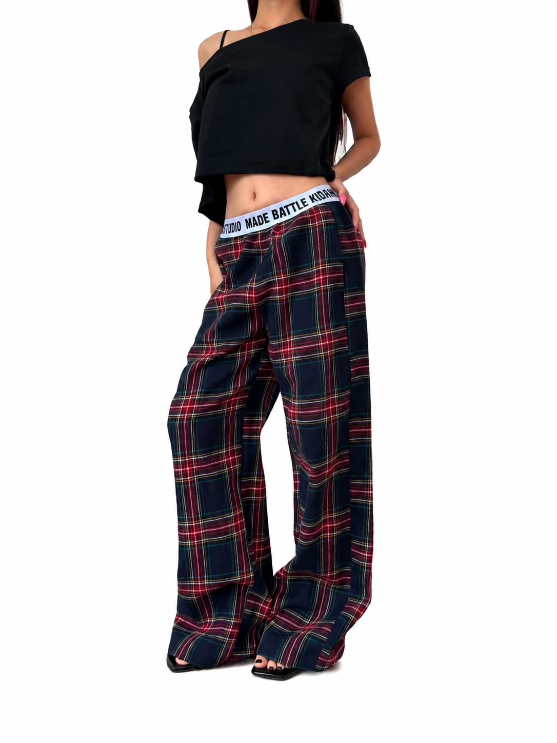 Ace Jolun navy and red plaid wide-leg pants side view