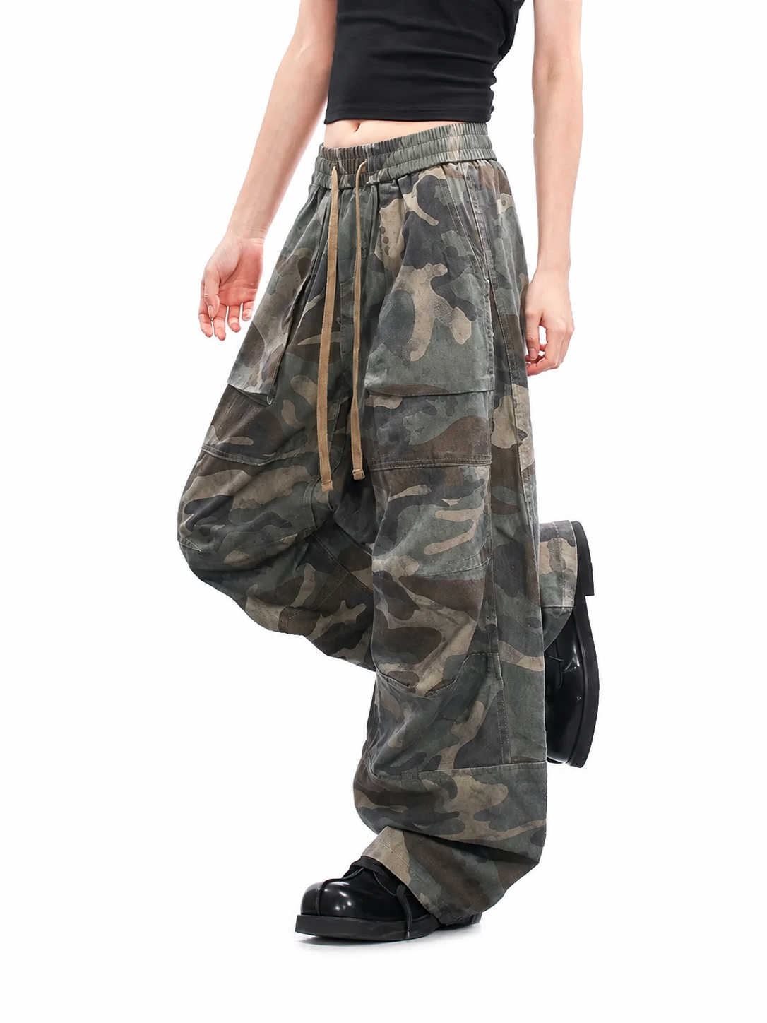 Ace Jolun washed camouflage wide-leg cargo pants side view