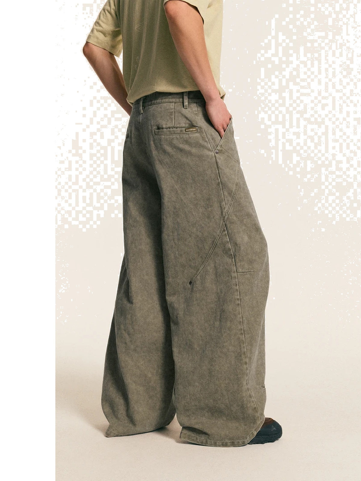 Washed Distressed Wide-Leg Cargo Pants product image