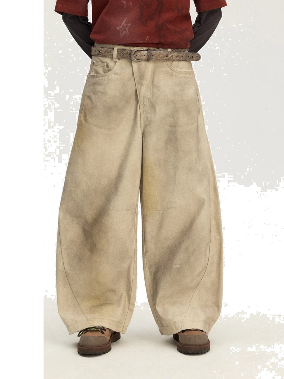 Women’s Splatter-Wash Barrel-Leg Jeans product image
