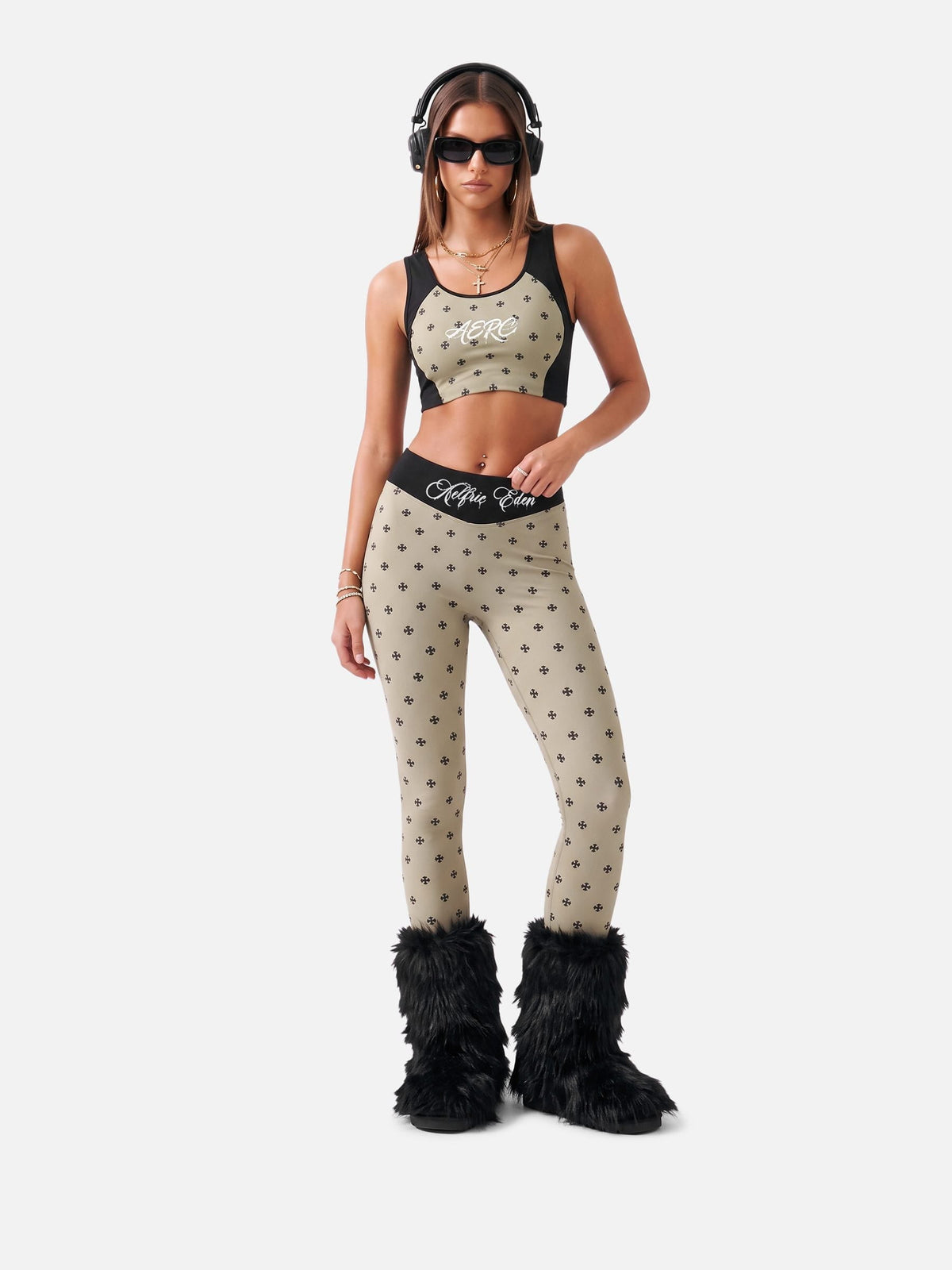 [Pre-Order] AERC Soft Logo Print Leggings product image 3